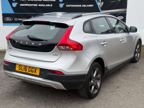 Volvo V40 2.0 D2 Lux Euro 6 (s/s) 5dr 16