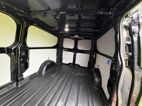Ford Transit Custom 320 SPORT L2H1 P/V ECOBLUE 24