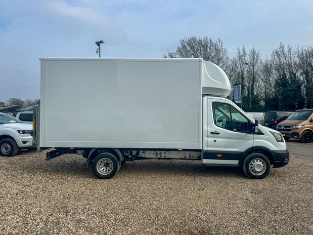 Ford Transit Luton XLWB L4 Leader DRW 350Hd Tail Lift EURO 6 SELECT 5