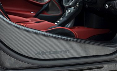 McLaren 720S Performance MSO 24