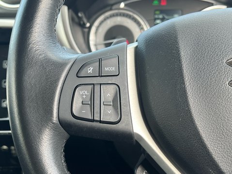 Suzuki Vitara SZ-T 30