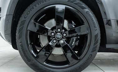 Land Rover Defender 110 V8 Carpathian Edition 26