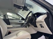 Land Rover Range Rover Velar 2.0 Range Rover Velar SE D180 Auto 4WD 5dr 51