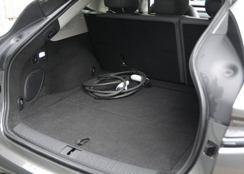 MG IM6 100kWh LAUNCH EDITION AWD 14