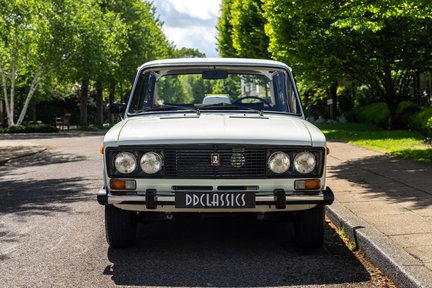Lada 2106 4 Door 5