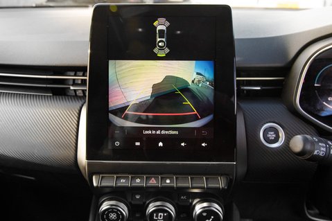 Renault Clio E-TECH ENGINEERED PHEV 33