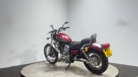 Yamaha XV 400 1995 37k running project bike spares or repair cruiser 400cc 6