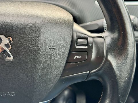 Peugeot 2008 1.6 2008 Allure Blue HDi S/S 5dr 64