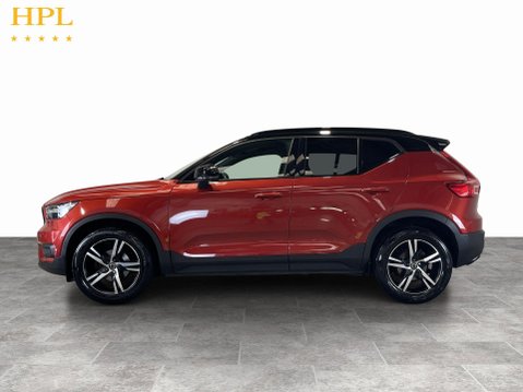 Volvo XC40 1.5 T3 R-Design SUV 5dr Petrol Manual Euro 6 (s/s) (163 ps) 4