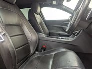 Jaguar XE 2.0 XE R-Sport i Auto 4dr 30