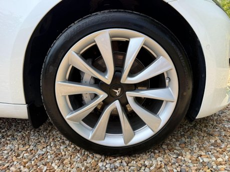 Tesla Model 3 Standard Range Plus Auto RWD 4dr 14
