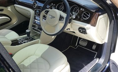 Bentley Mulsanne Mulliner 10