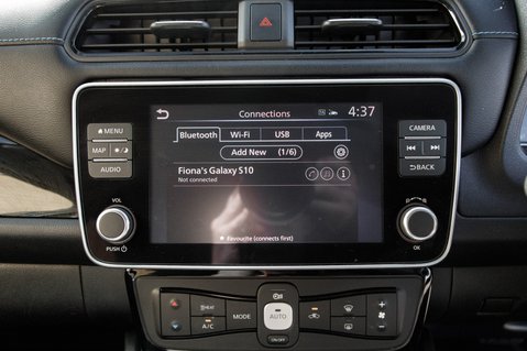 Nissan LEAF TEKNA 30