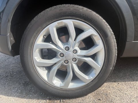 Land Rover Discovery Sport SI4 HSE 13