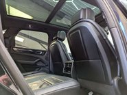 Porsche Cayenne 2.9 Cayenne V6 S Auto 4WD 5dr 58