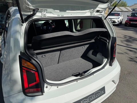 Volkswagen Up GTI 12