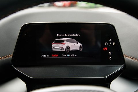 Cupra Born V2 15