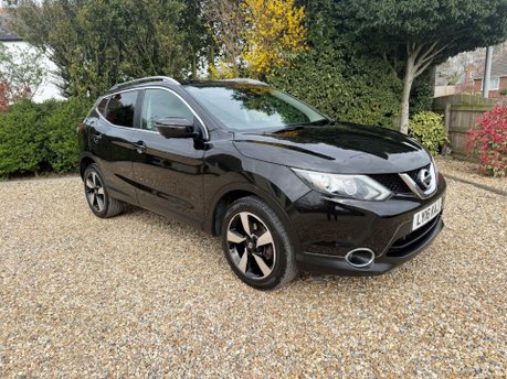 Nissan Qashqai 1.2 DIG-T N-Connecta 2WD Euro 6 (s/s) 5dr 2