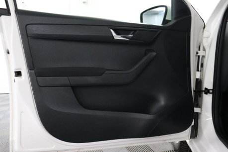 Skoda Fabia SE MPI 43