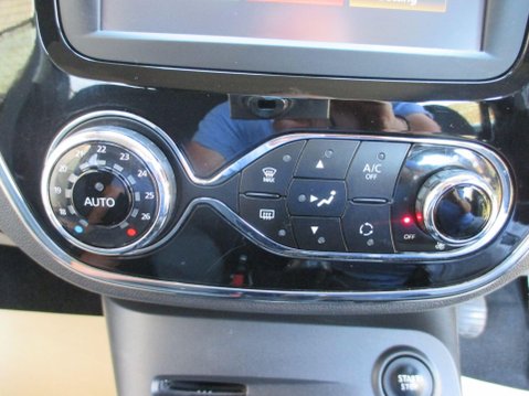 Renault Captur 0.9 TCe ENERGY Dynamique Nav Euro 6 (s/s) 5dr 35