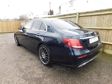 Mercedes-Benz E Class E 220d AMG LINE PREMIUM AUTOMATIC 4dr 6