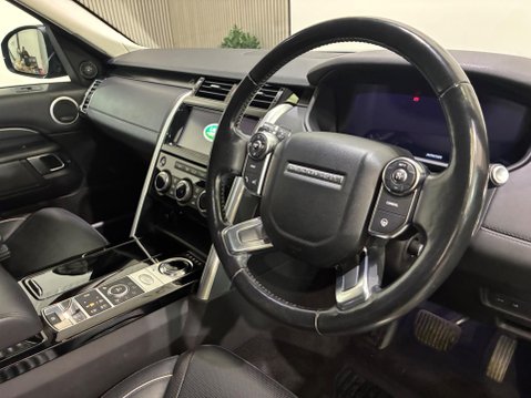 Land Rover Discovery 3.0 TD V6 HSE Luxury Auto 4WD Euro 6 (s/s) 5dr 3
