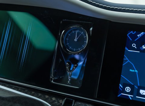 Rolls-Royce Cullinan Series II BLACK BADGE 26