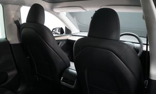 Tesla Model Y  Performance Enhanced Autopilot Auto Park & Summon Solid Black 1 Owner 12