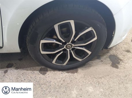 Renault Clio 0.9 TCe Play Hatchback 5dr Petrol Manual Euro 6 (s/s) (75 ps) 4