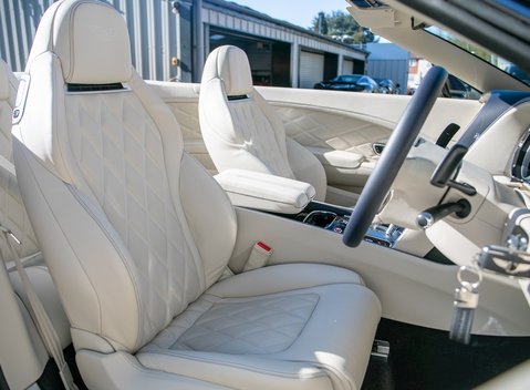 Bentley Continental GT Speed Convertible 14