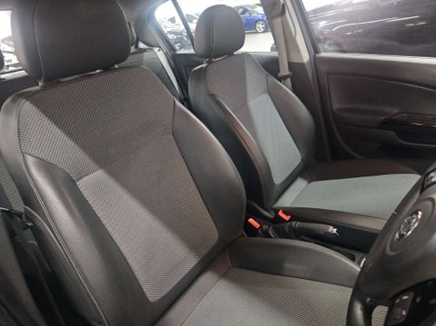 Vauxhall Corsa 1.4 Corsa SE Auto 5dr 14