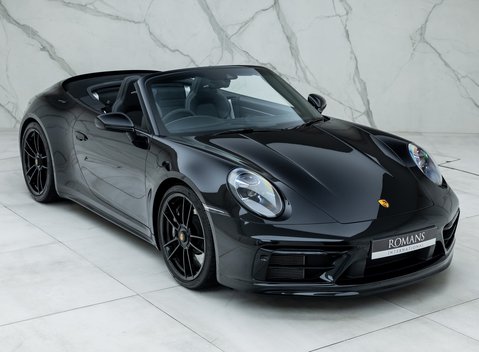 Porsche 911 Carrera GTS Cabriolet (992) 11
