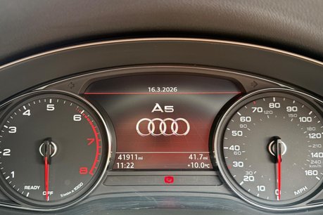 Audi A5 SPORTBACK TFSI SPORT MHEV 44