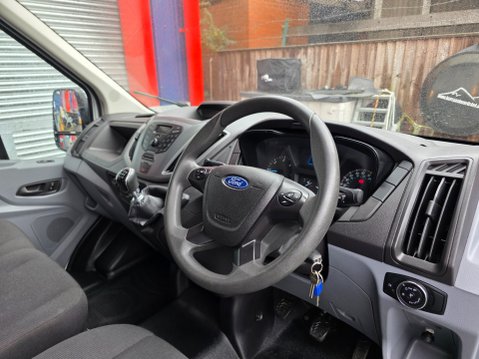Ford Transit 350 L4 DCB DCC DRW 17