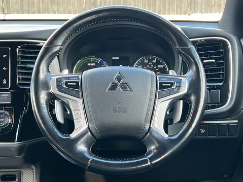 Mitsubishi Outlander PHEV 4H 36