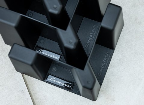 Lamborghini Urus S 33