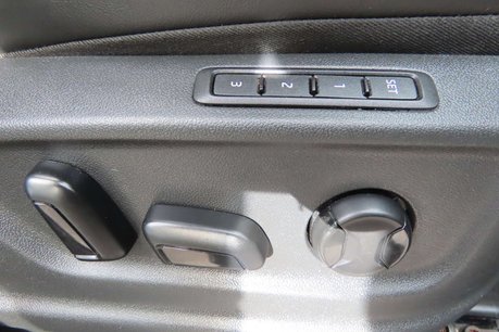 Skoda Kodiaq 2.0 TDI SportLine SUV 5dr Diesel Manual 4WD Euro 6 (s/s) (7 Seat) (150 ps) 16