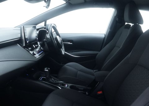 Toyota Corolla 1.8 Corolla Icon HEV CVT 5dr 45