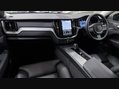 Volvo XC60 B4 PLUS MHEV 40