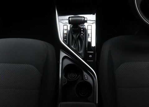 Kia Niro 1.6 Niro 2 HEV Semi-Auto 5dr 21