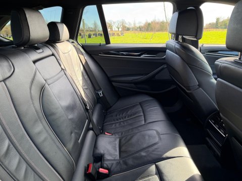 BMW 5 Series 3.0 530d M Sport Touring Auto xDrive Euro 6 (s/s) 5dr 38