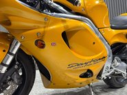 Triumph Daytona 1997 ONLY 27K RUNNING PROJECT BIKE SPARES OR REPAIR 7