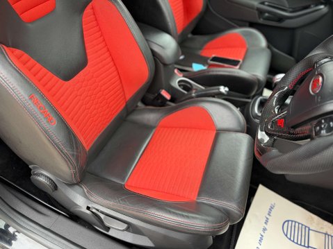 Ford Fiesta 1.6 Fiesta ST-3 T 3dr 69