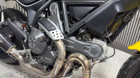 Ducati Scrambler 800 ICON 2016 ONLY 9K LEO VINCE EXHAUST LONG MOT 803CC 35