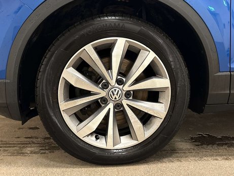 Volkswagen T-Roc 1.0 T-Roc Design TSi 5dr 4