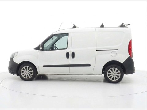 Vauxhall Combo 1.3 CDTi 2000 ecoFLEX 16v Panel Van 3dr Diesel Manual FWD L1 H1 (s/s) (126 6