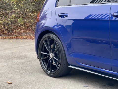 Volkswagen Golf 2.0 TSI R DSG 4Motion Euro 6 (s/s) 5dr 33