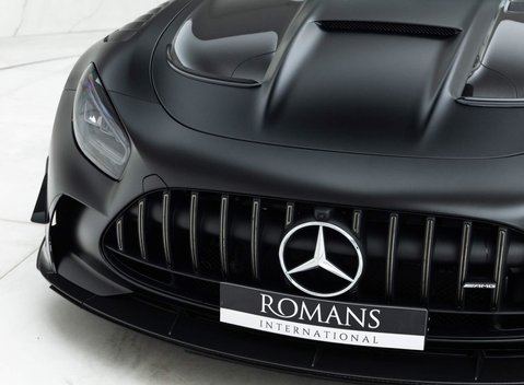 Mercedes-Benz Amg GT Black Series 20