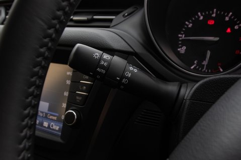 Toyota Avensis VALVEMATIC BUSINESS EDITION 17