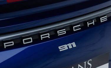 Porsche 911 Turbo (992) 33